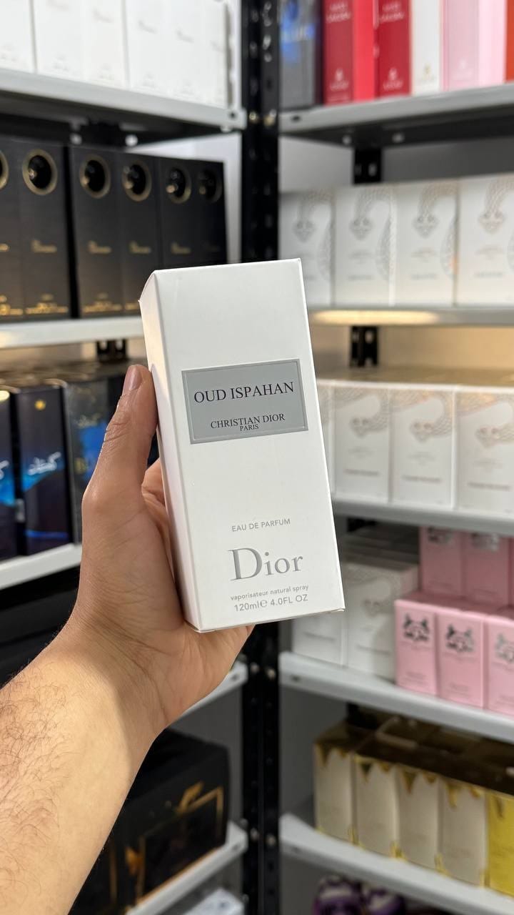 Dior — La Collection Privée Oud Ispahan